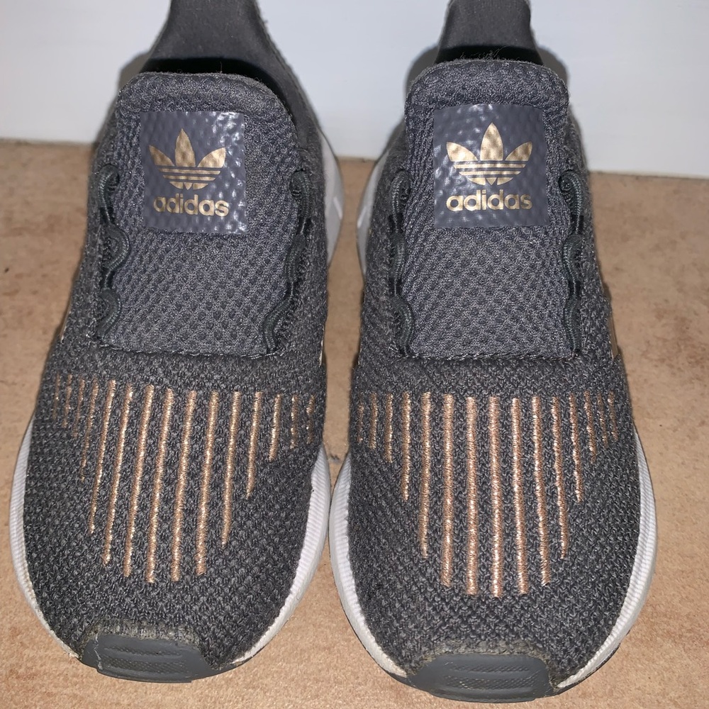 Adidas Sneakers Toddler pre owned Boy/Girl